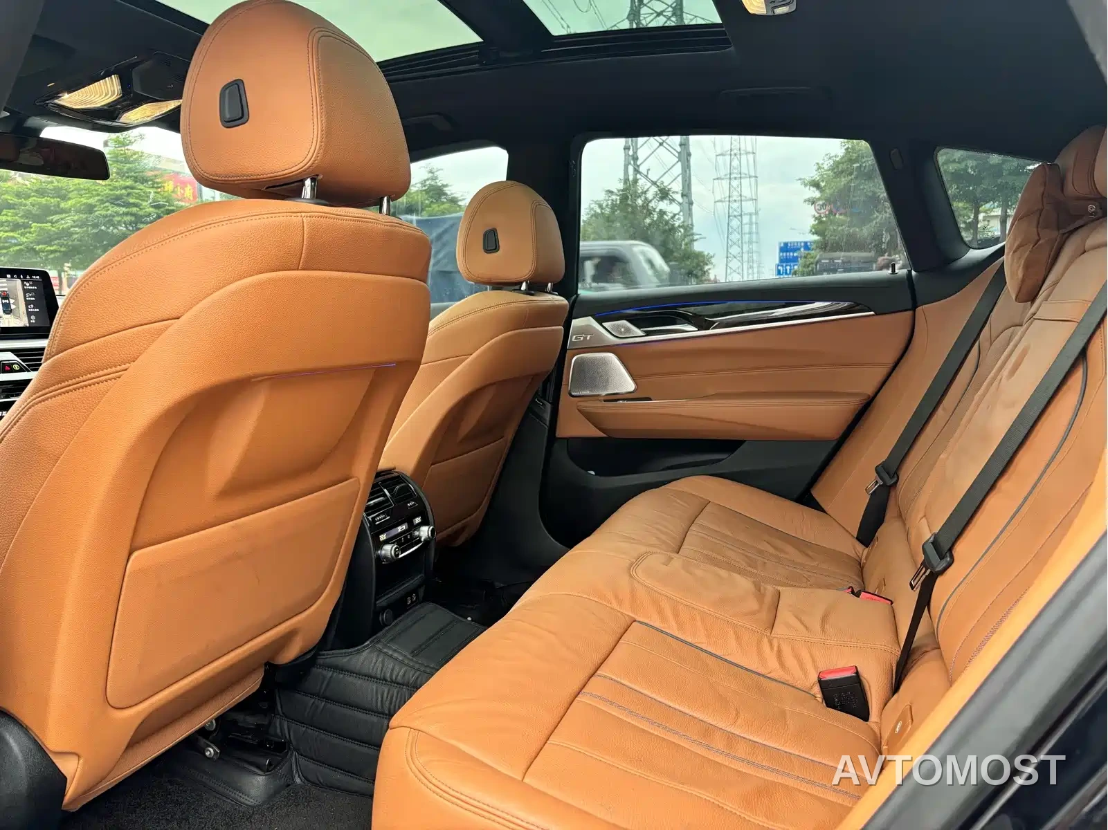BMW 6 Series GT 2022 Model 630i M Sport Package — фото 6