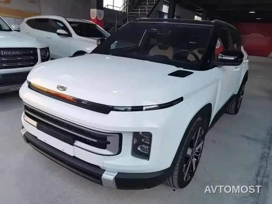 Geely ICON 2025 Linglong 1.5TD Wish Fulfillment Edition