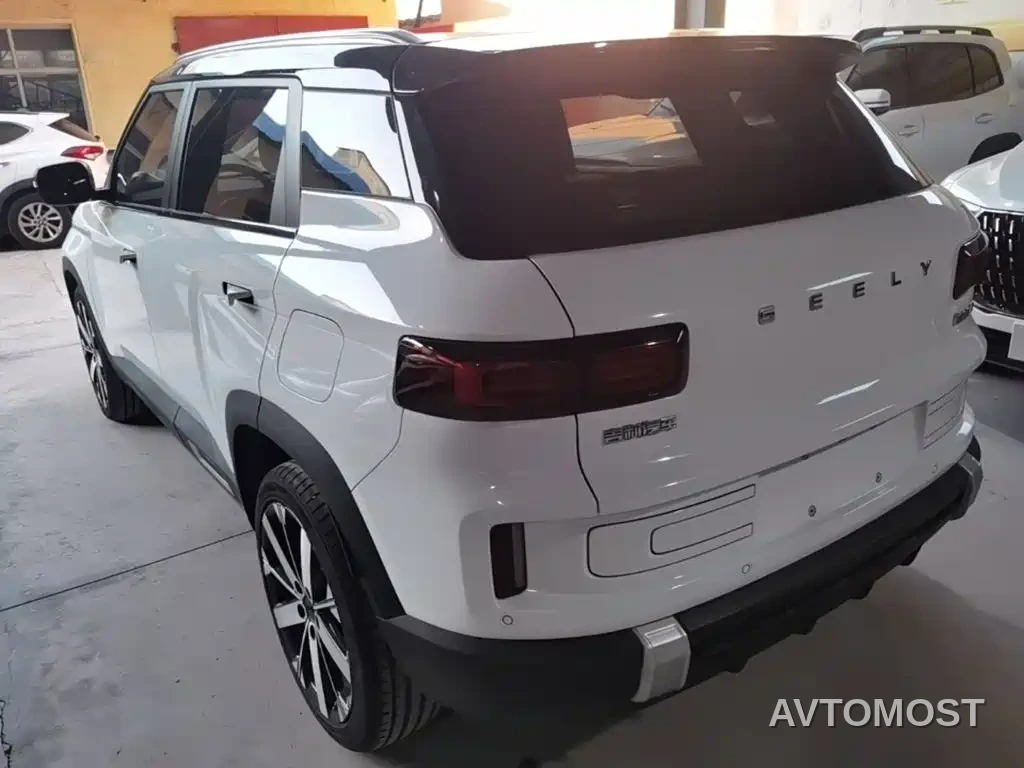 Geely ICON 2025 Linglong 1.5TD Wish Fulfillment Edition — фото 4