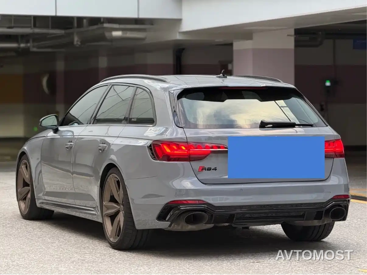 Audi RS 4 2023 Model RS4 Avant Obsidian Edition — фото 7