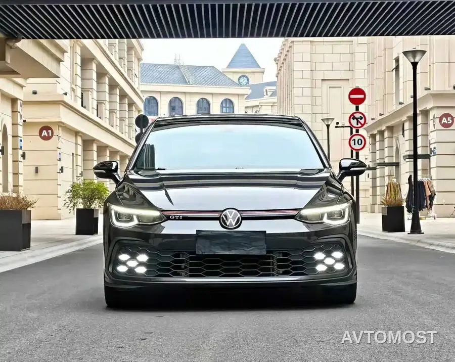 Volkswagen Golf GTI 2023 380TSI DSG GTI