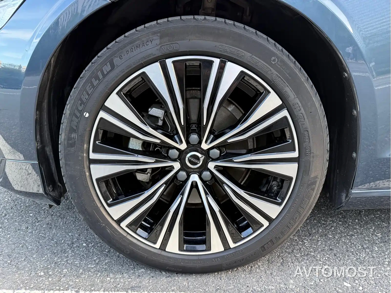 Volvo S60 2023 B4 Smart Vision Luxury Edition — фото 7