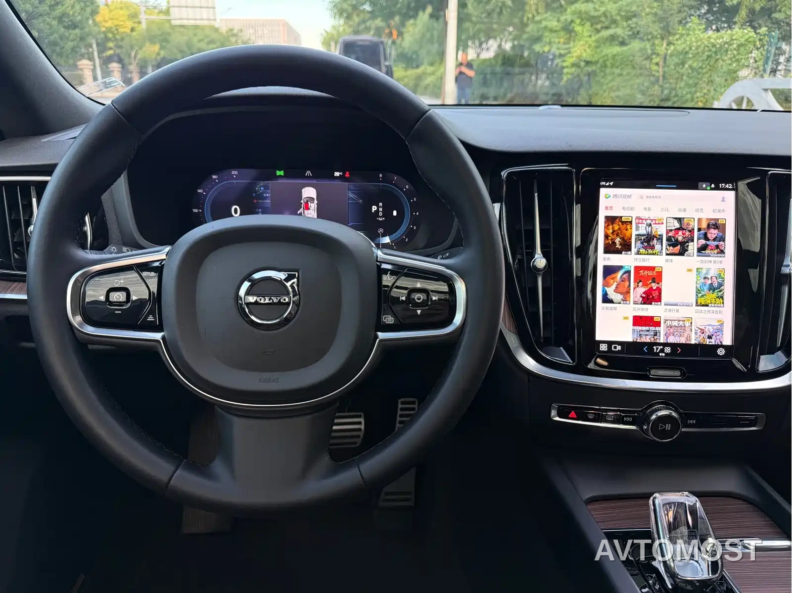 Volvo S60 2023 B4 Smart Vision Luxury Edition — фото 20