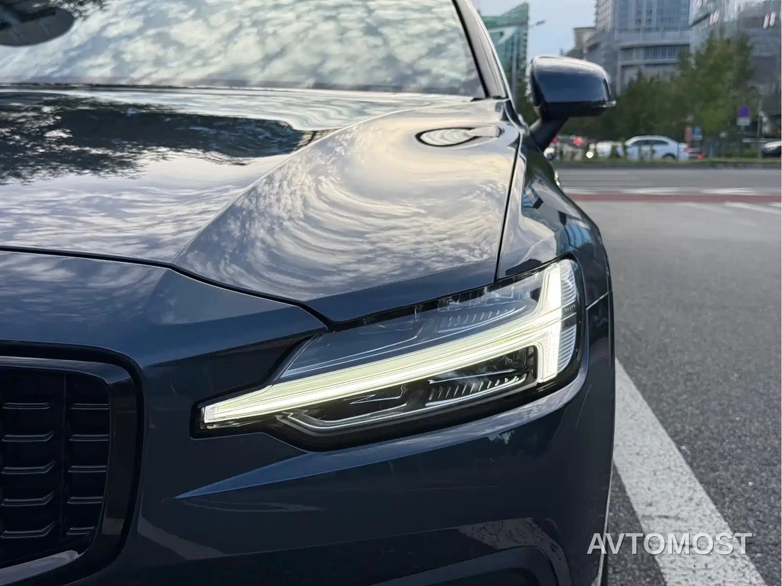 Volvo S60 2023 B4 Smart Vision Luxury Edition — фото 23