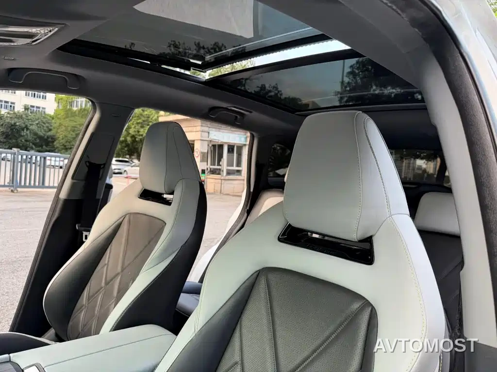 Changan CS75 PLUS iDD 2023 Smart Electric iDD Intelligent Leader Model — фото 19