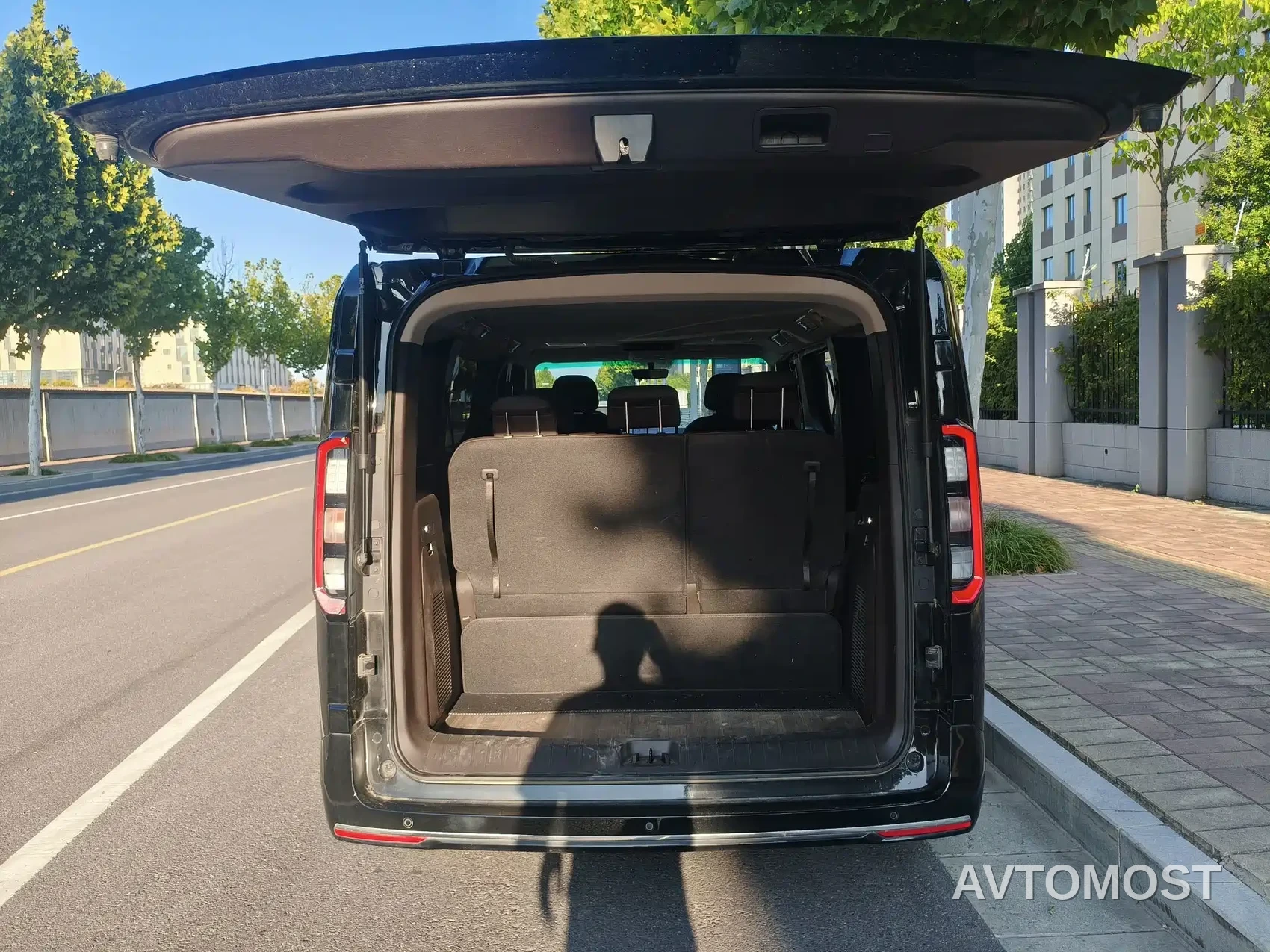Yuan Cheng Geely Xingfu 2024 Fortune Edition 68.03kWh (Complete Vehicle) 7-Seater — фото 7