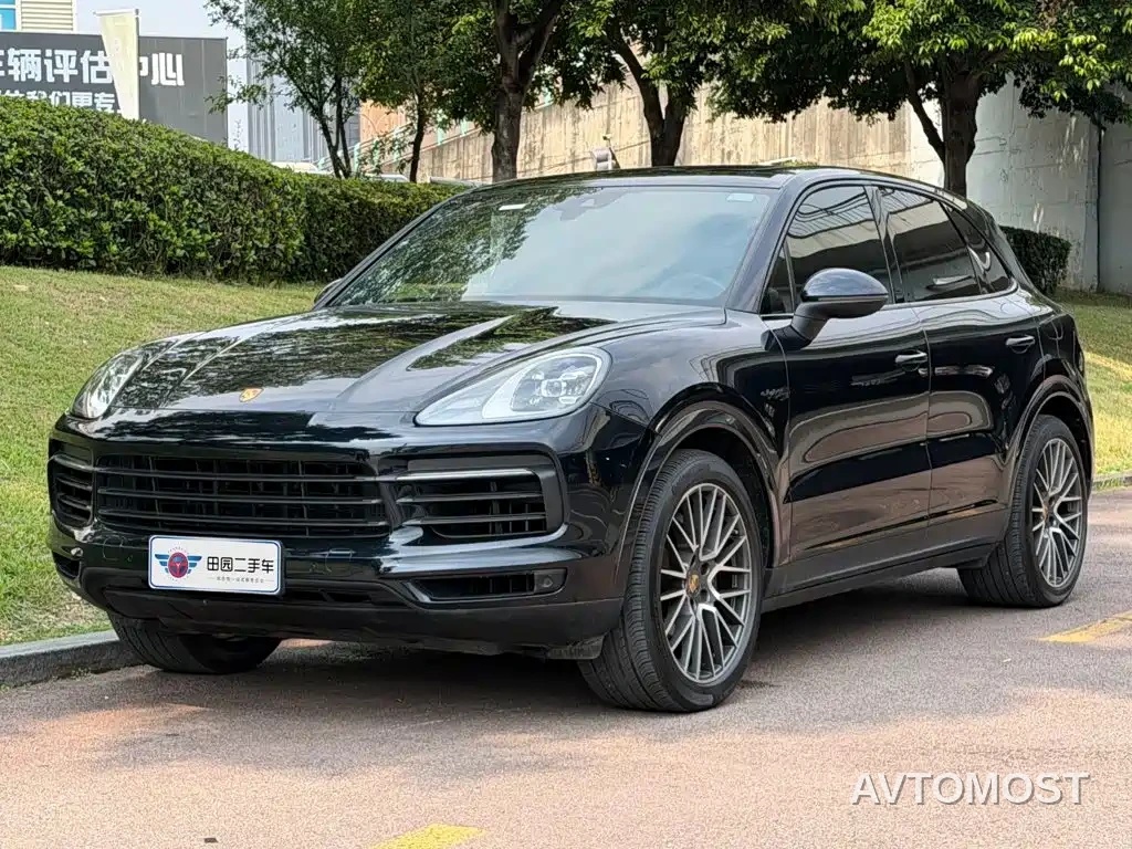 Porsche Cayenne New Energy 2021 Cayenne E-Hybrid 2.0T — фото 1