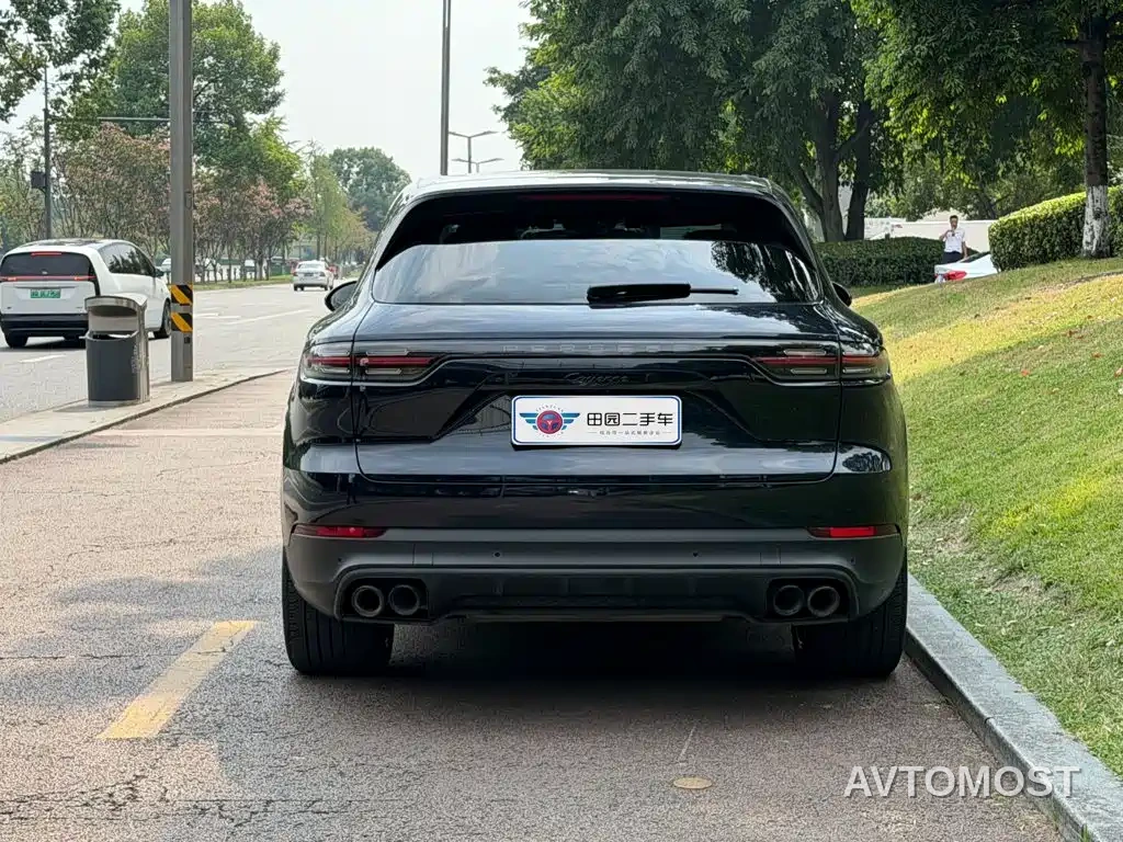 Porsche Cayenne New Energy 2021 Cayenne E-Hybrid 2.0T — фото 5