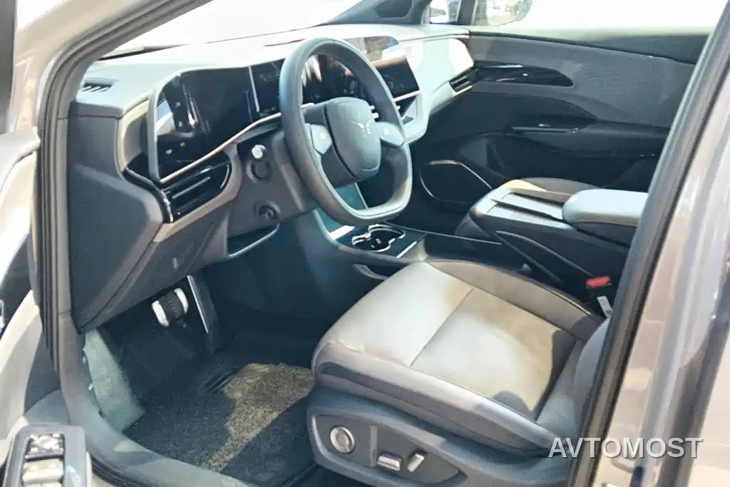 Hongqi EH7 2025 640 AWD Smart Selection Edition — фото 9
