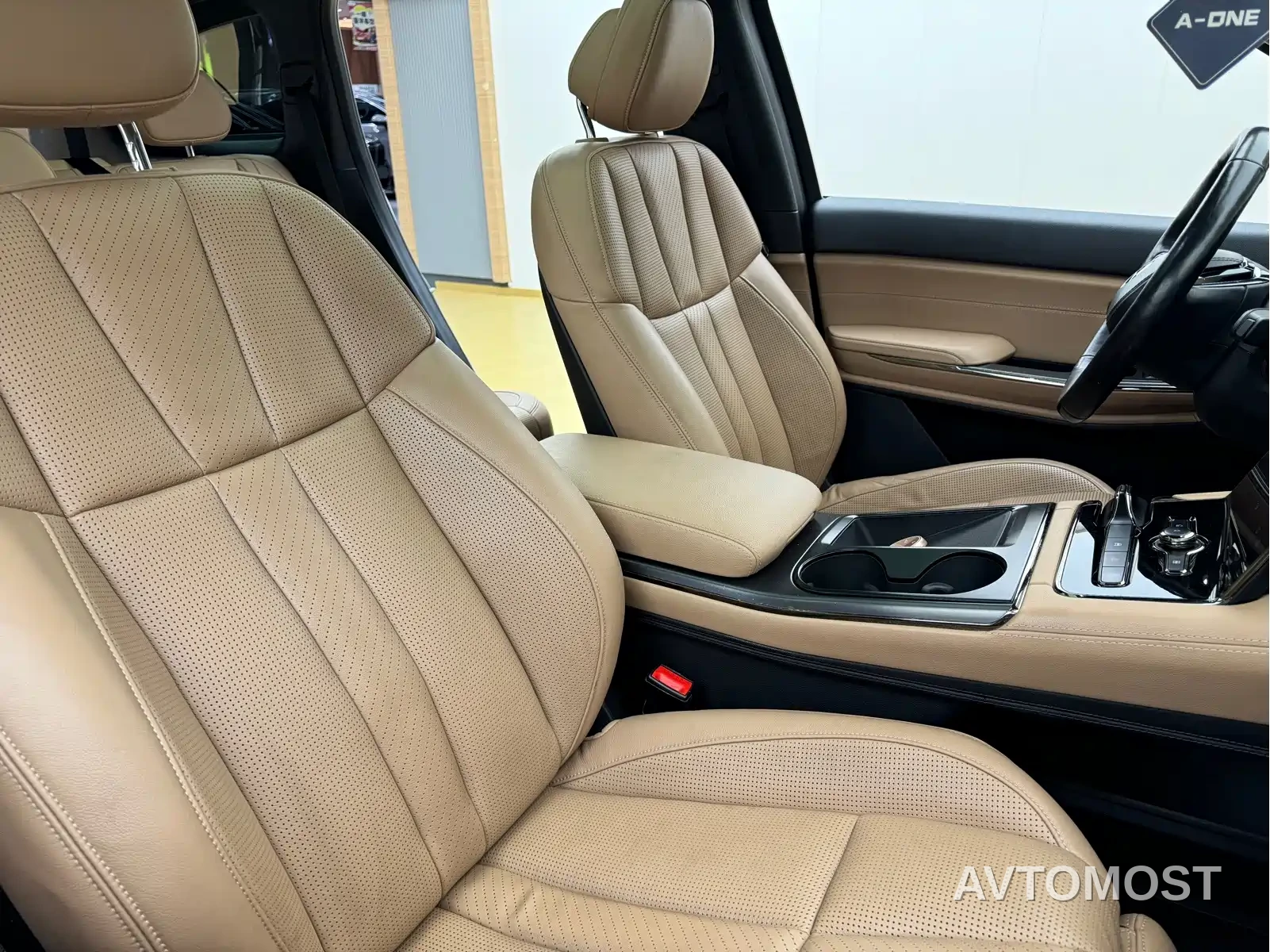 NIO ES8 2020 580KM 7-Seater — фото 16
