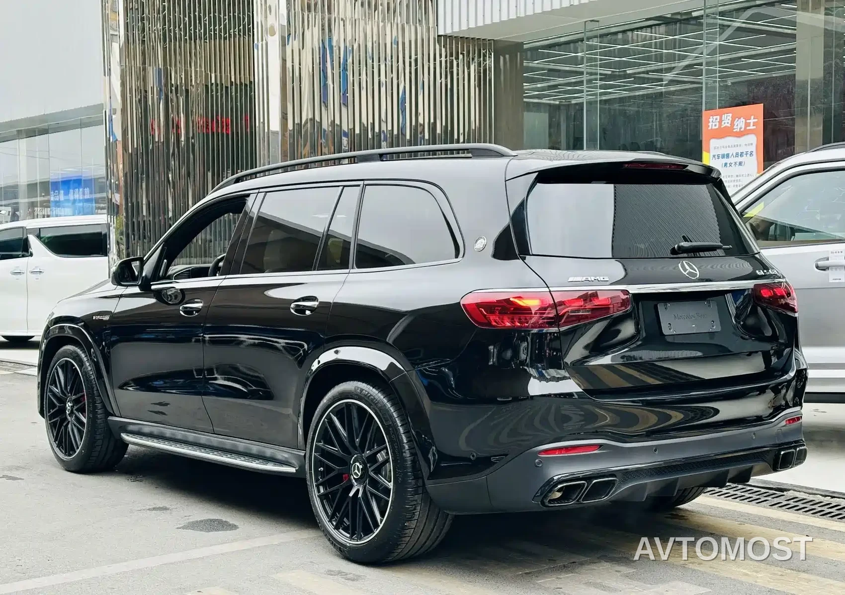 Mercedes-Benz GLS AMG 2024 AMG GLS 63 4MATIC+ — фото 2
