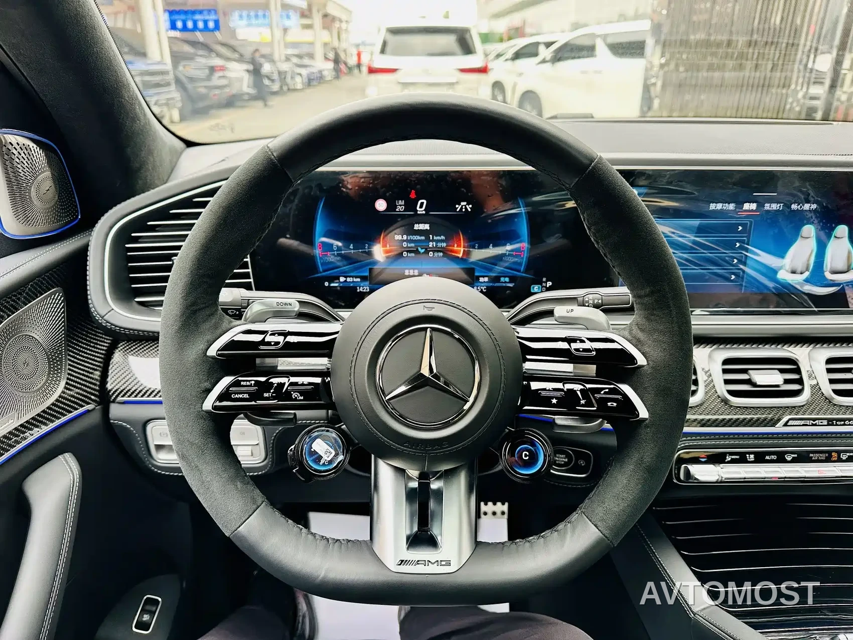 Mercedes-Benz GLS AMG 2024 AMG GLS 63 4MATIC+ — фото 6