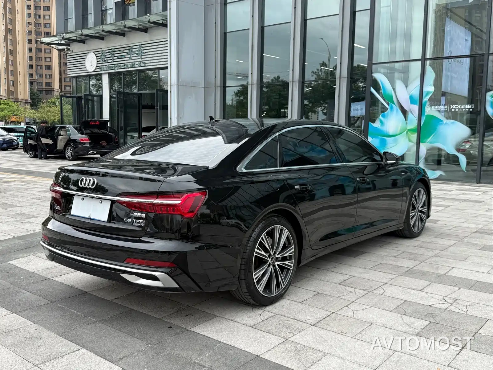Audi A6L 2024 55 TFSI quattro Exclusive Dynamic — фото 4