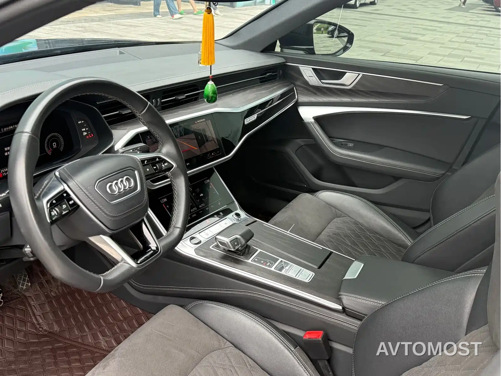 Audi A6L 2024 55 TFSI quattro Exclusive Dynamic — фото 12