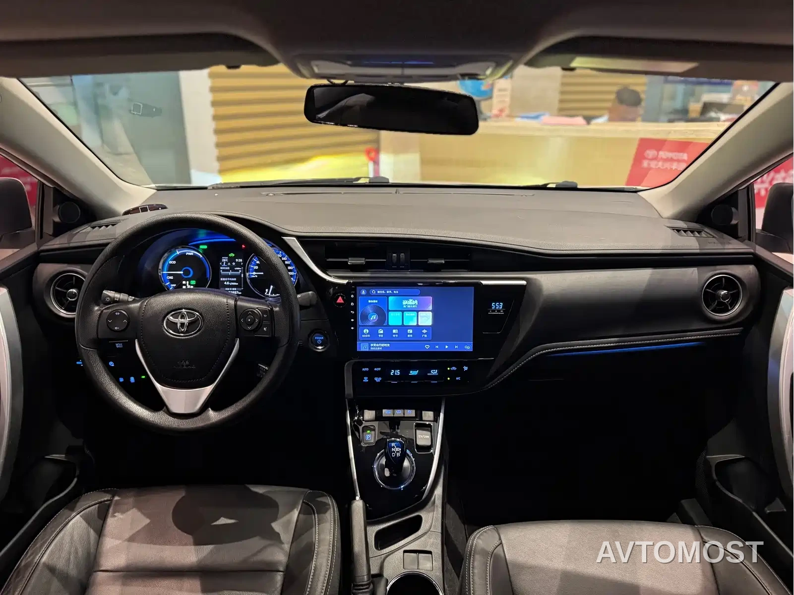 Toyota Corolla Twin Engine E+ 2020 1.8L E-CVT Comfort Edition — фото 13