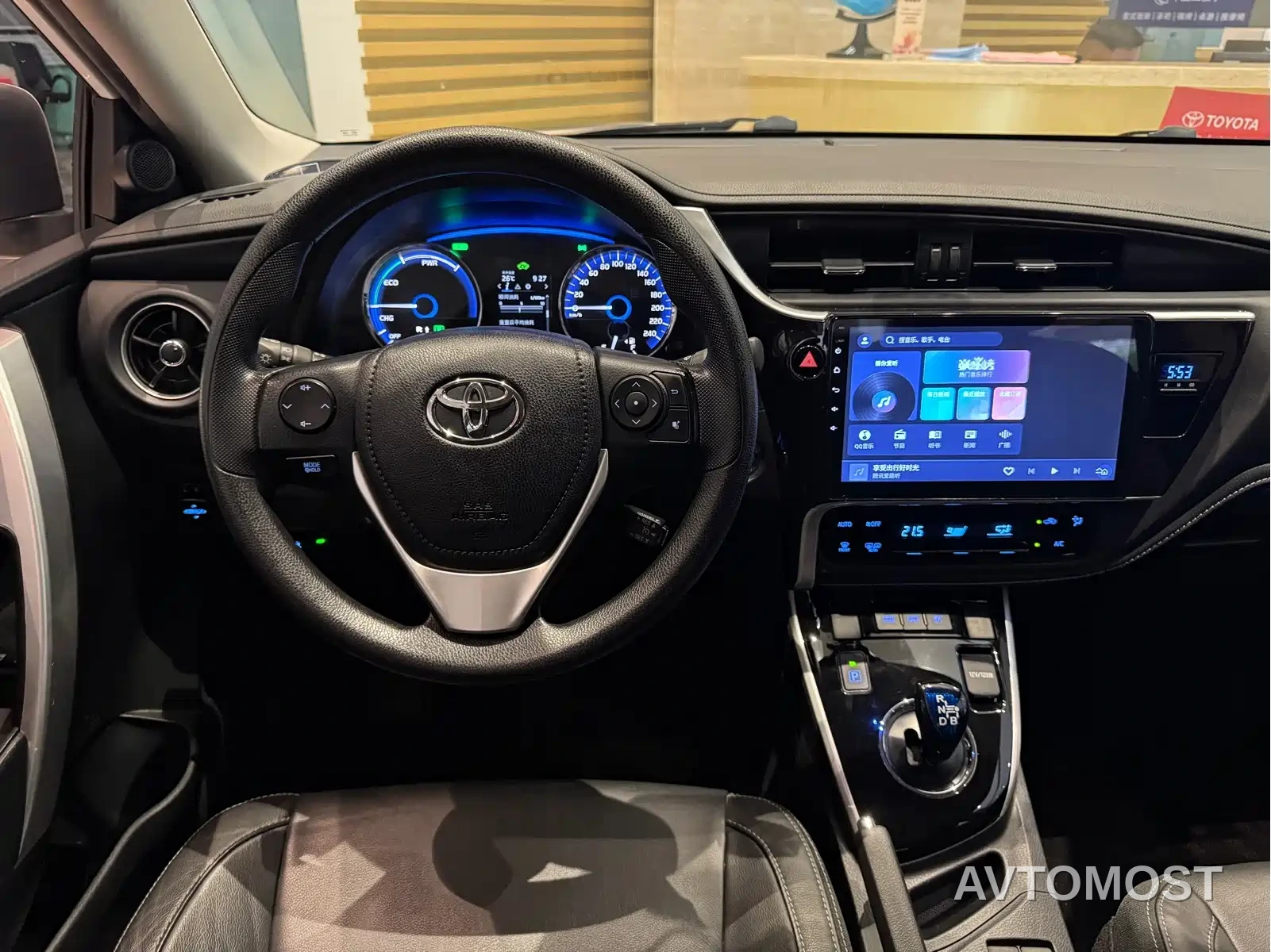 Toyota Corolla Twin Engine E+ 2020 1.8L E-CVT Comfort Edition — фото 15