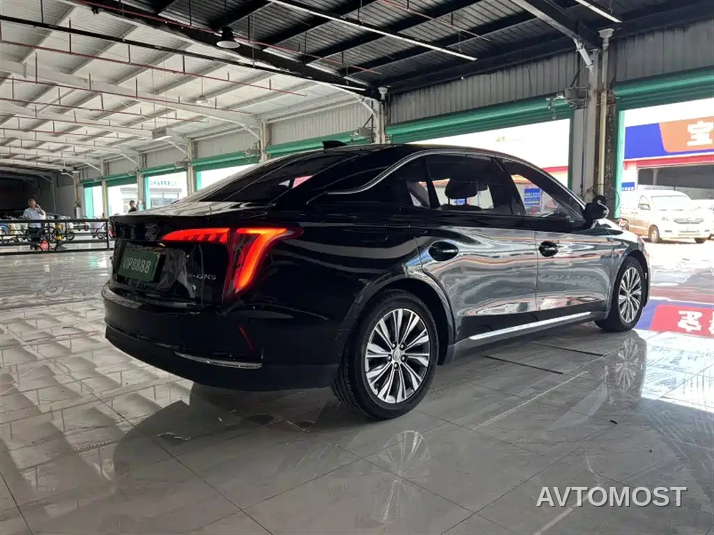 Hongqi E-QM5 2022 431km Charging Enjoyment Edition — фото 11