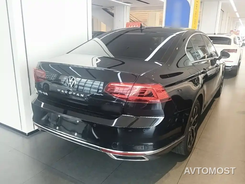 Volkswagen Magotan 2020 330TSI DSG Leading — фото 6