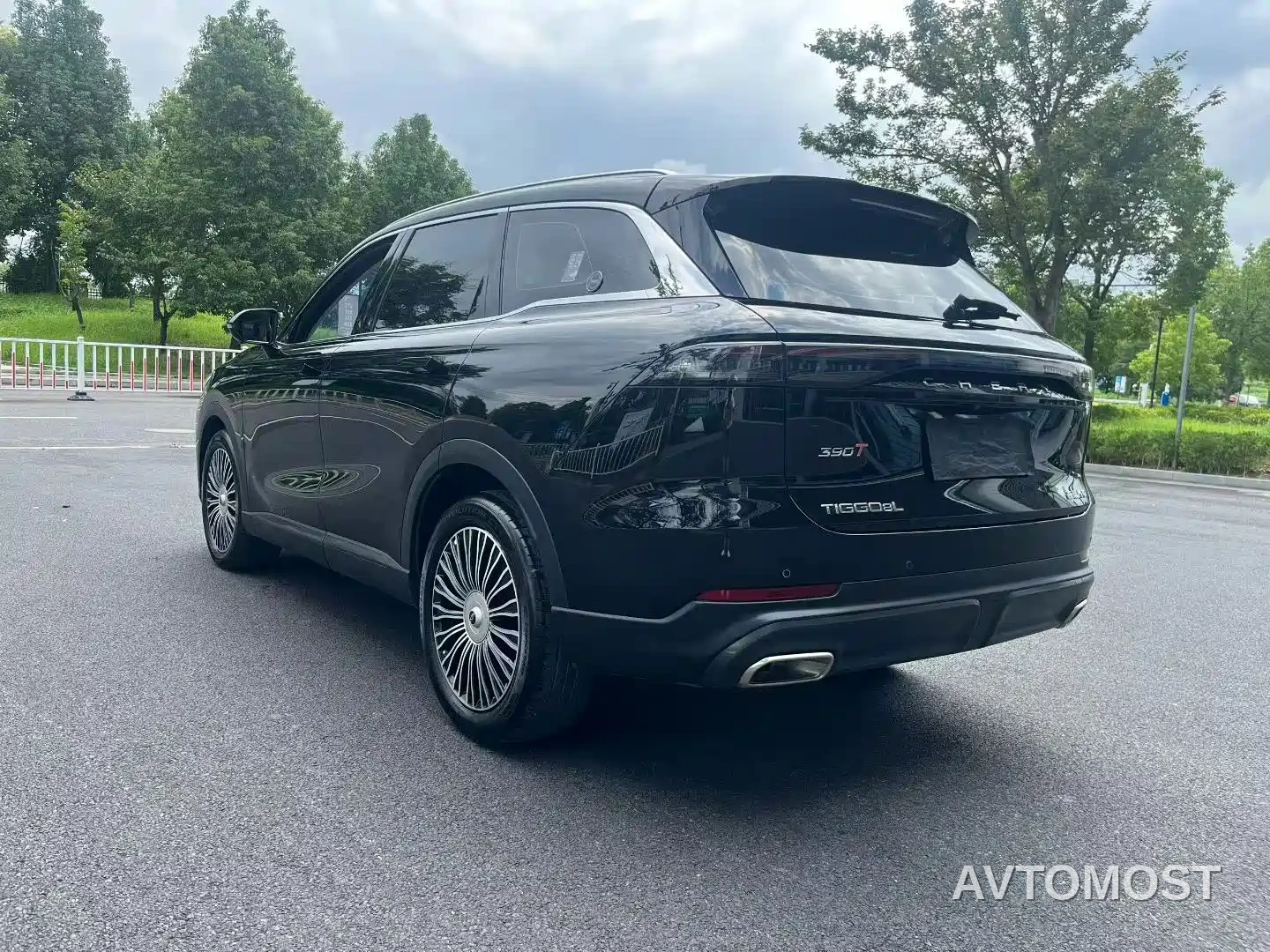 Chery Tiggo 8L 2024 2.0T 2WD Luxury Edition 7-Seater — фото 7