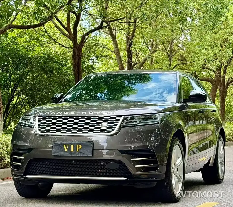 Land Rover Range Rover Velar 2023 250PS Gloss Black Collector's Edition