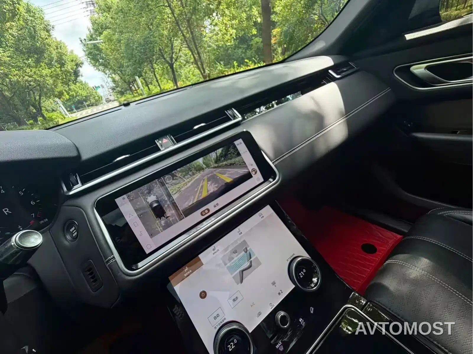 Land Rover Range Rover Velar 2023 250PS Gloss Black Collector's Edition — фото 6