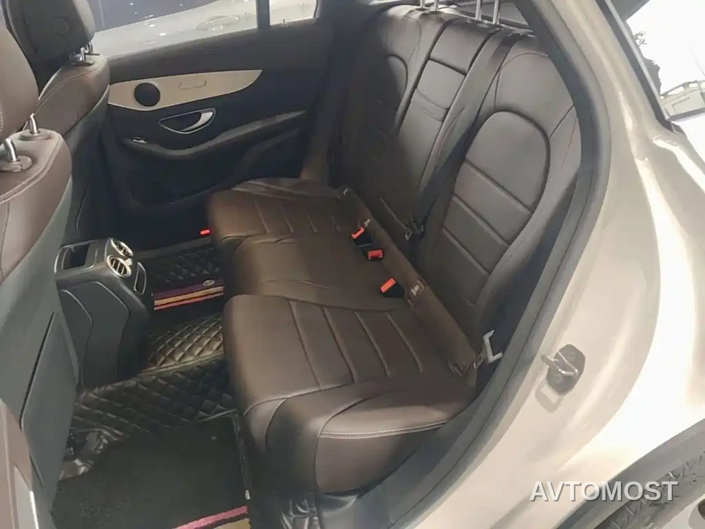 Mercedes-Benz GLC 2022 Facelift III GLC 260 L 4MATIC Dynamic — фото 13