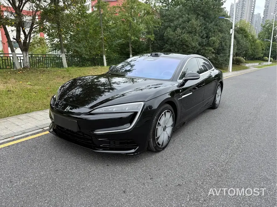 Yangwang U7 2025 Model PHEV 5-Seat Luxury