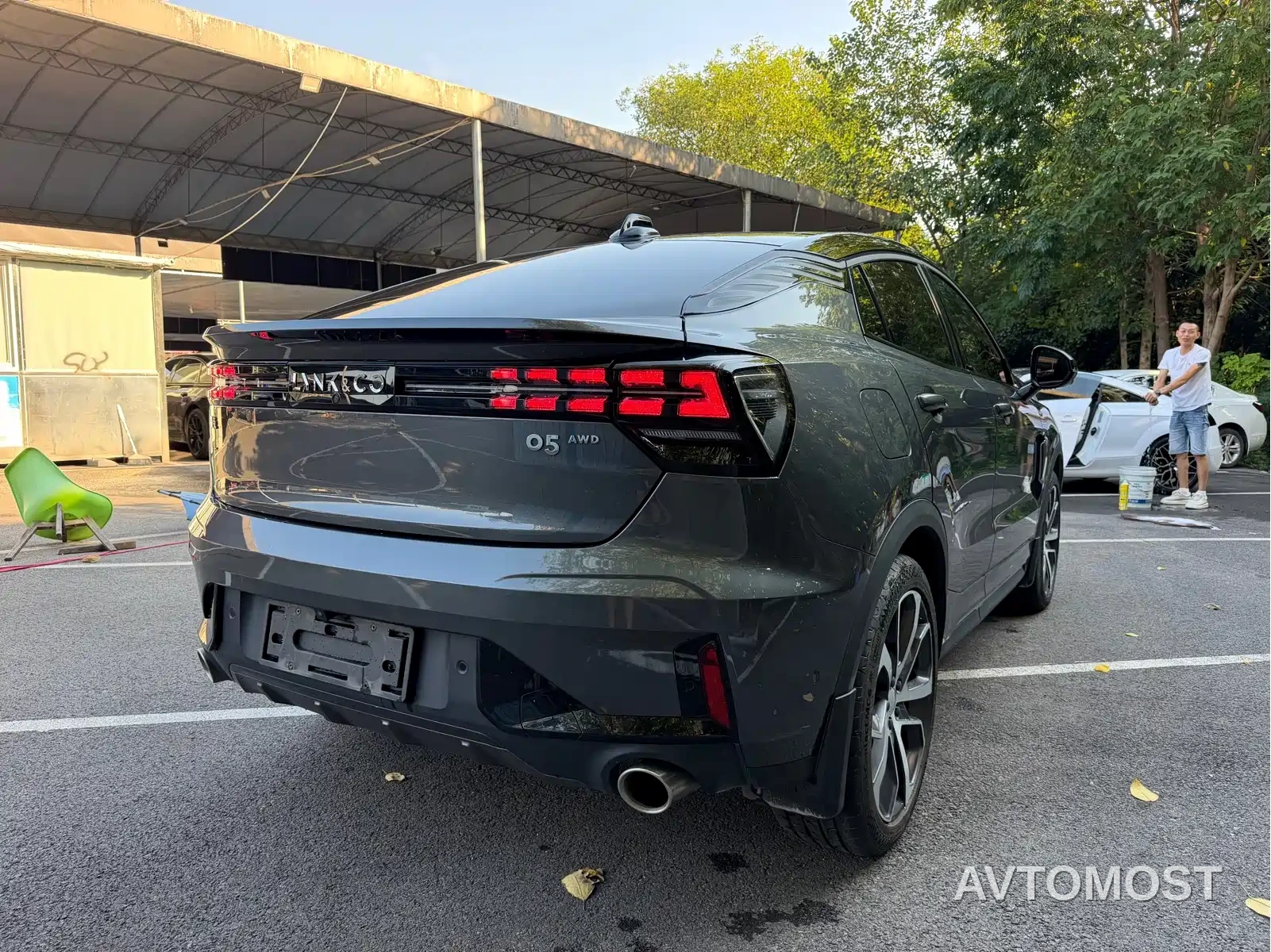 Lynk & Co 05 2023 2.0TD AWD Halo — фото 16
