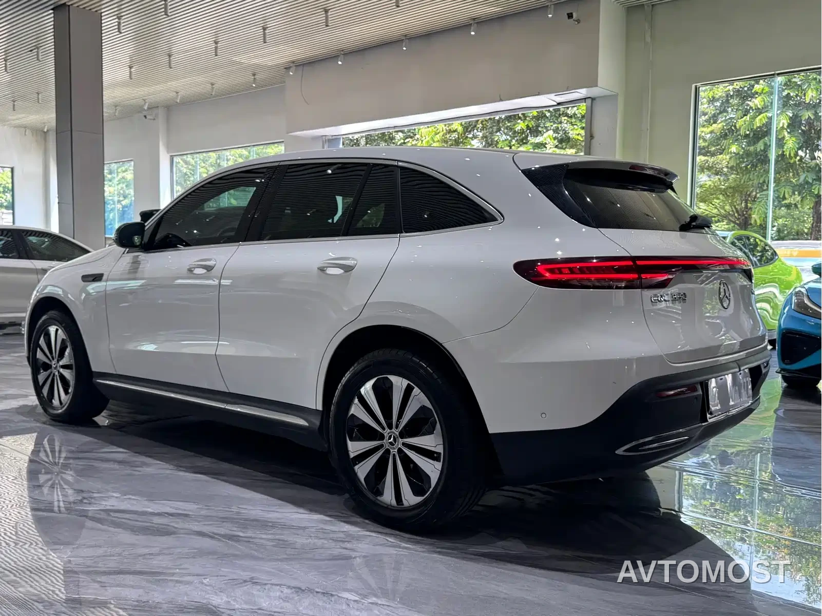 Mercedes-Benz EQC 2020 EQC 350 4MATIC — фото 19