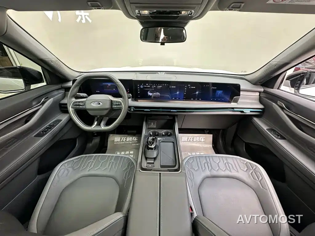 Ford Edge 2023 Edge L 2.0T EcoBoost FWD 7-Seater Luxury — фото 6