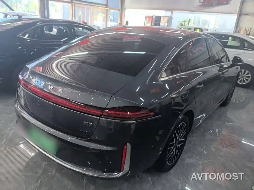 Roewe M7 DMH 2025 1.5T 115km Mid-range — фото 2