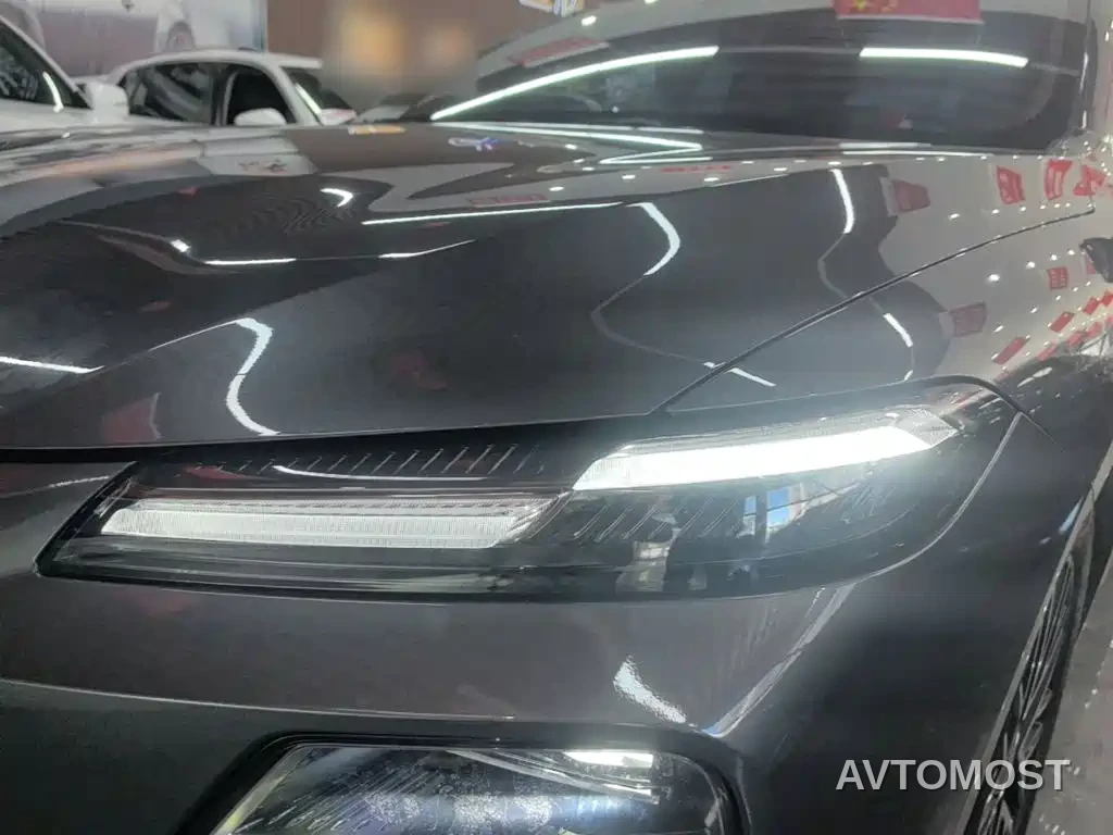Roewe M7 DMH 2025 1.5T 115km Mid-range — фото 19