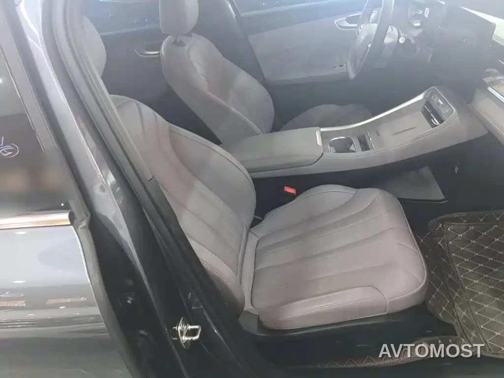 Roewe M7 DMH 2025 1.5T 115km Mid-range — фото 20