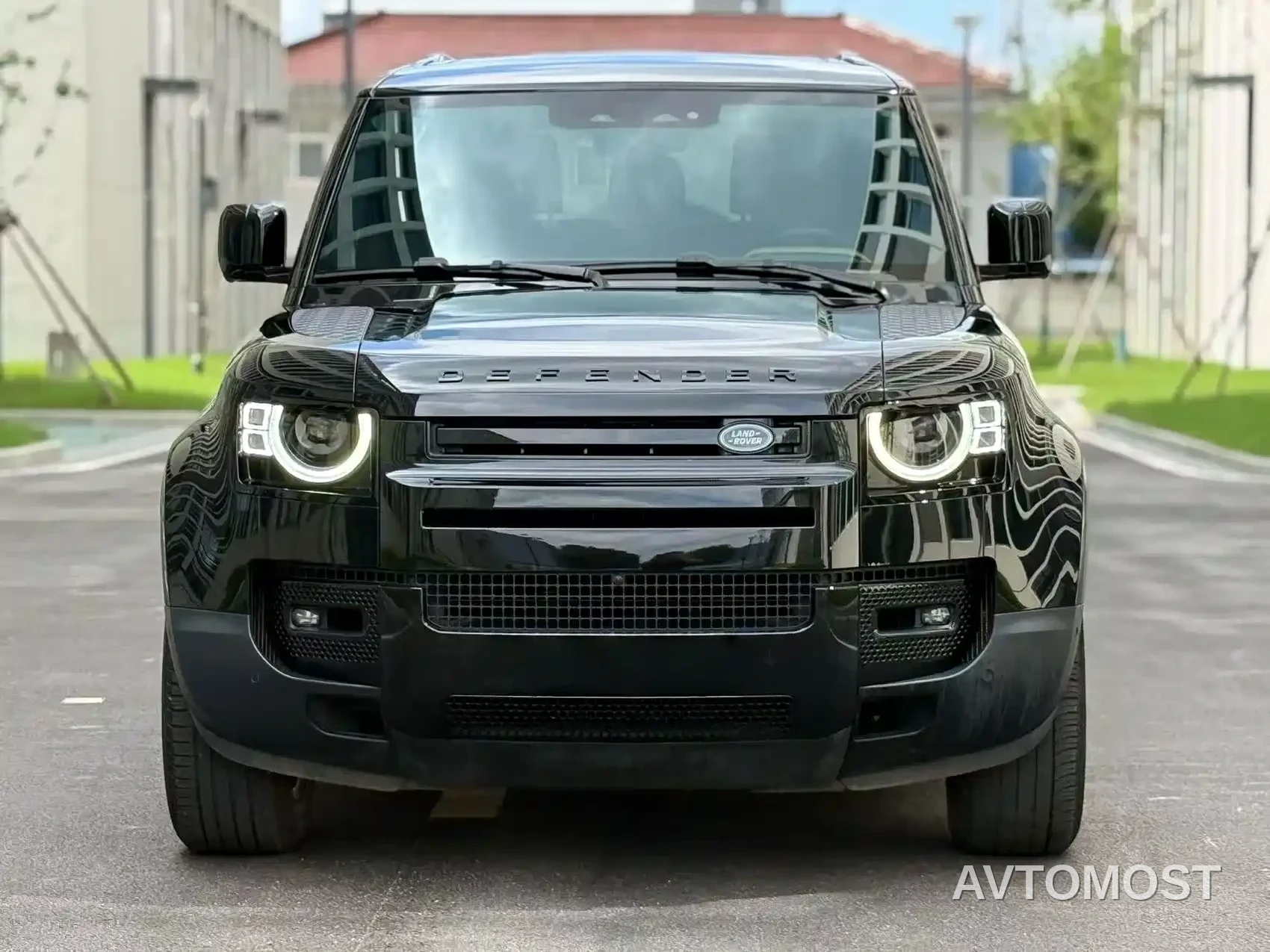 Land Rover Defender 2024 90 3.0T P400 HSE — фото 2