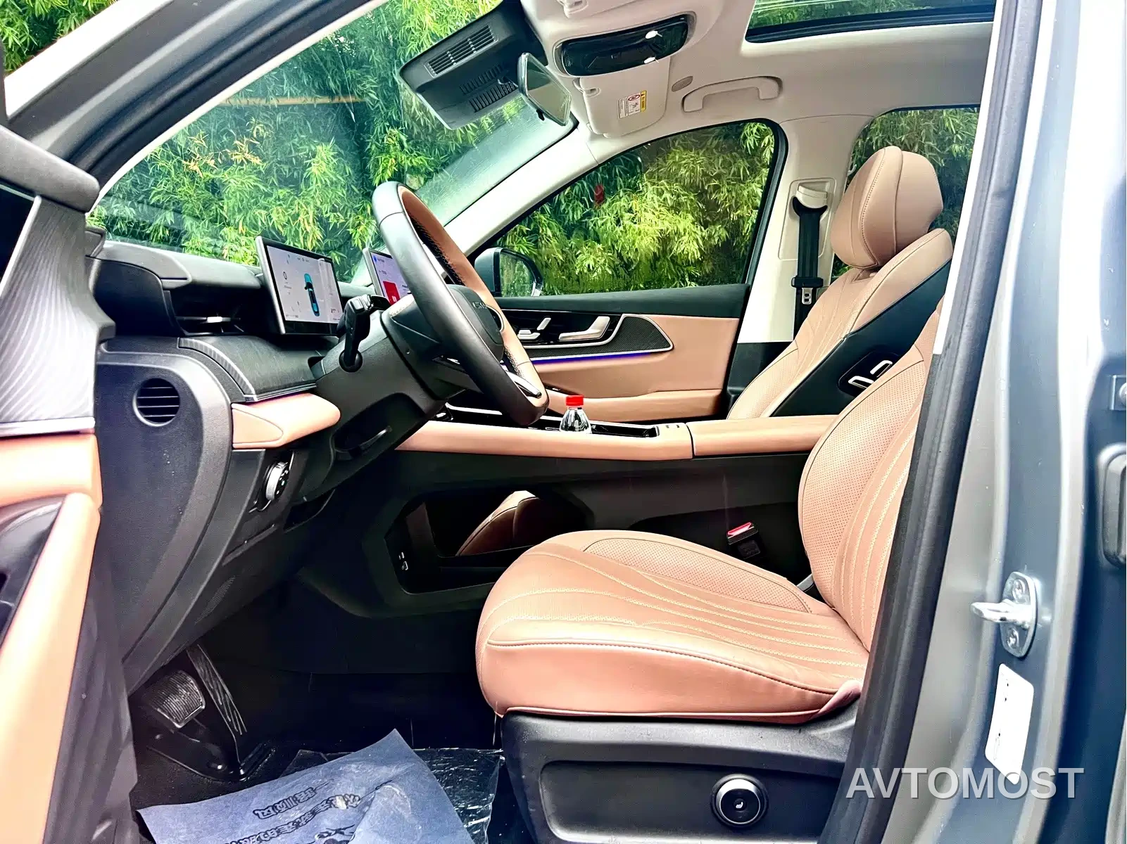 Chery Tiggo 8L 2024 2.0T 2WD Premium 5-seater — фото 8