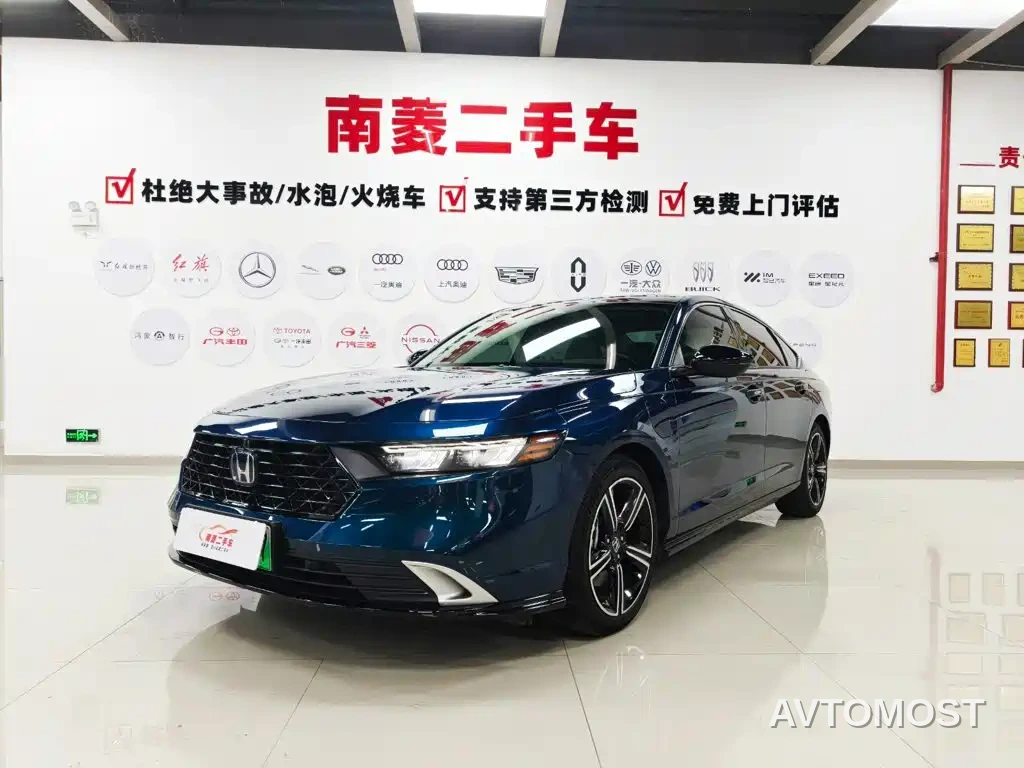 Honda Accord New Energy 2023 2.0L e:PHEV Flagship Edition — фото 1