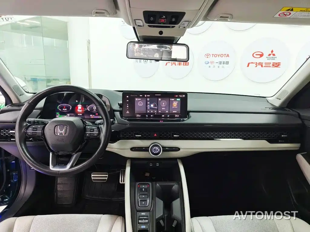 Honda Accord New Energy 2023 2.0L e:PHEV Flagship Edition — фото 8