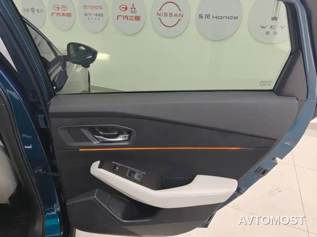 Honda Accord New Energy 2023 2.0L e:PHEV Flagship Edition — фото 13
