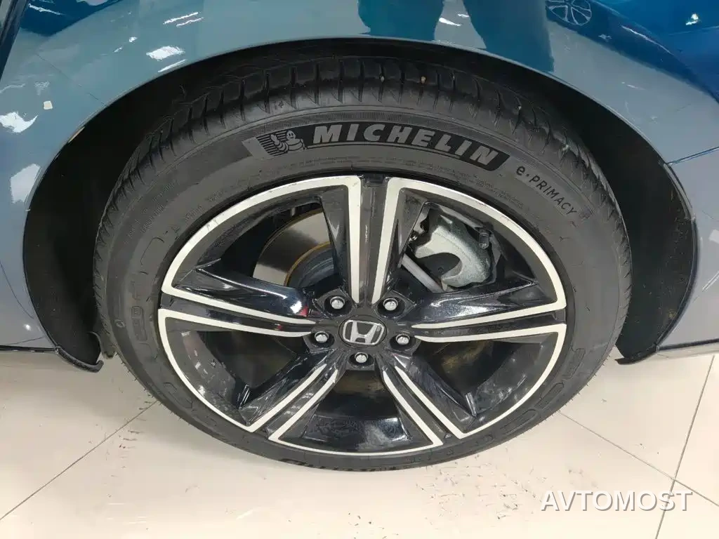 Honda Accord New Energy 2023 2.0L e:PHEV Flagship Edition — фото 32