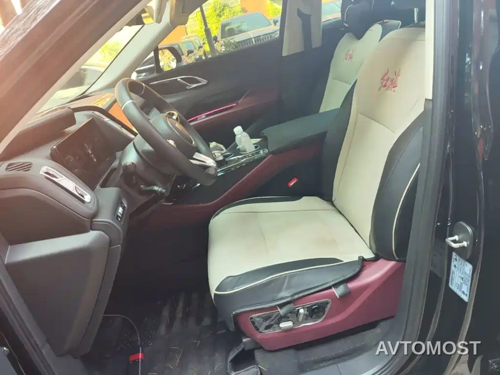 Hongqi HS3 PHEV 2025 PHEV 115km Power Edition — фото 13