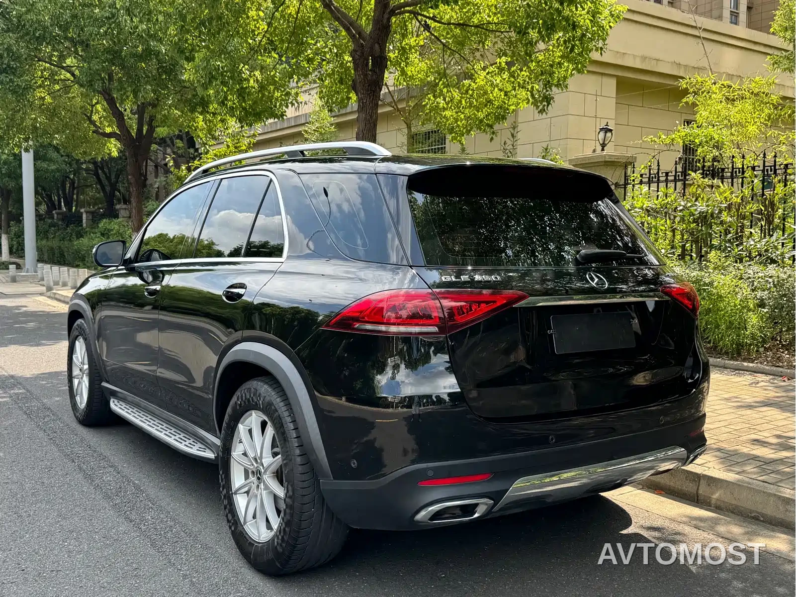 Mercedes-Benz GLE 2022 GLE 350 4MATIC Fashion — фото 4