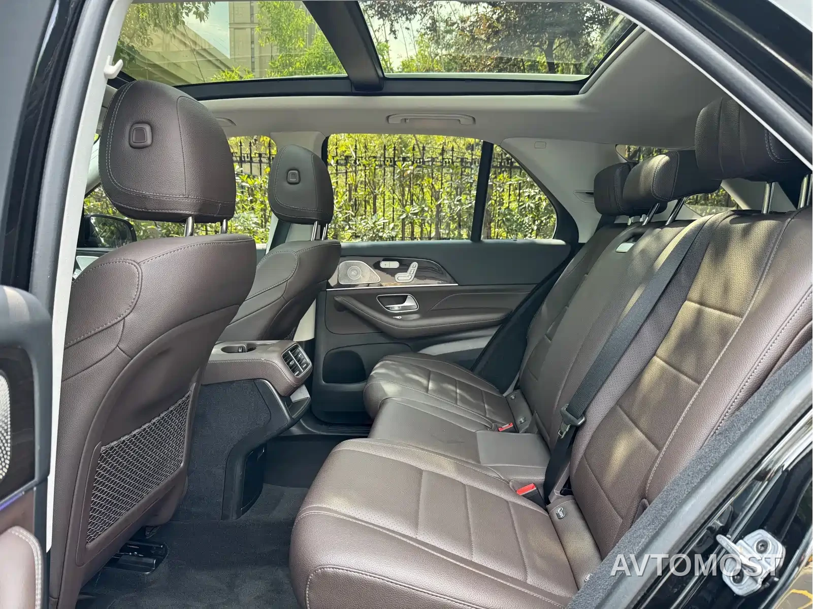 Mercedes-Benz GLE 2022 GLE 350 4MATIC Fashion — фото 15