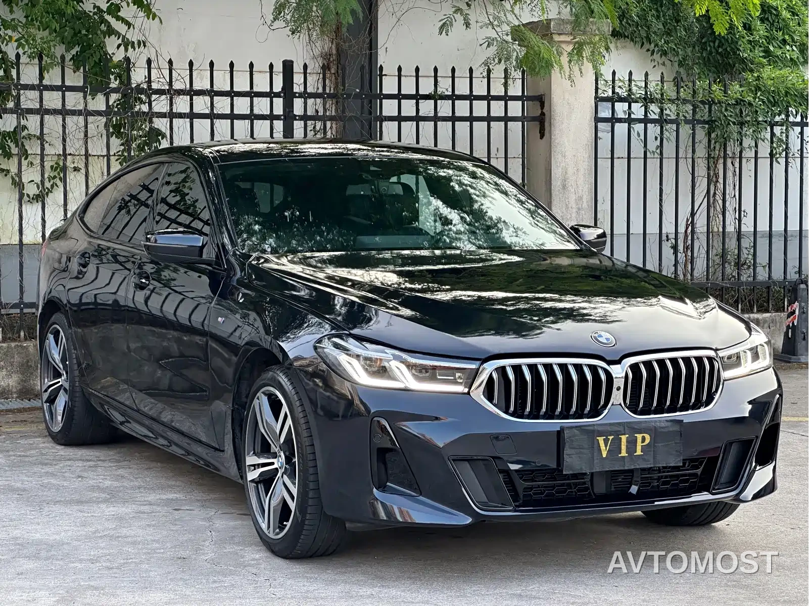 BMW 6 Series GT 2022 Model 630i M Sport Package — фото 2