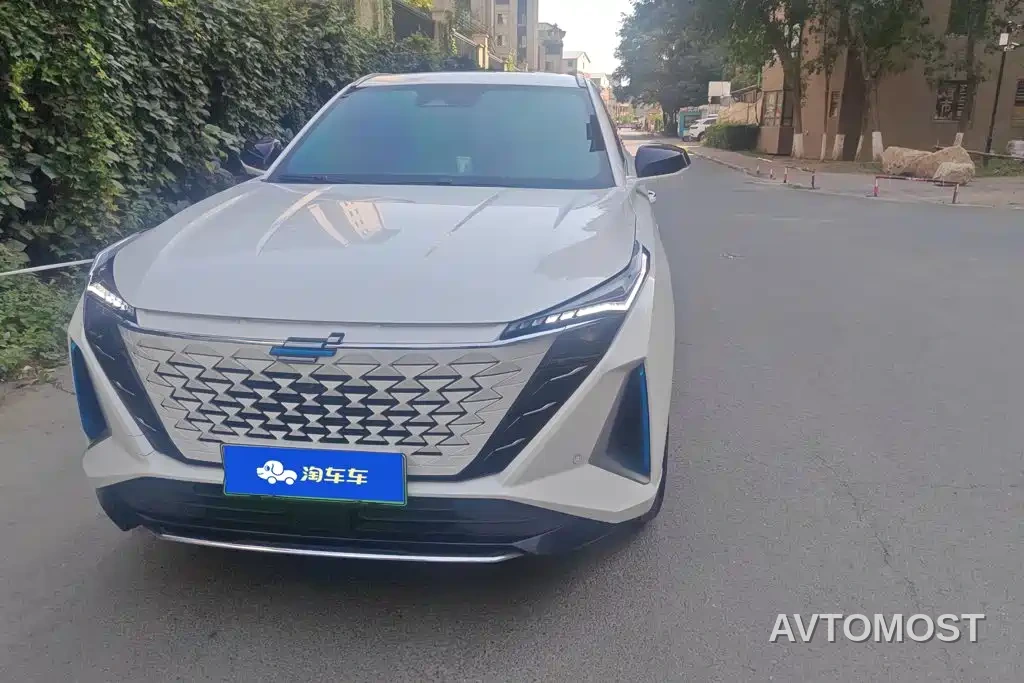 Changan Oshan Z6 EV 2023 Smart Electric iDD 150KM Flagship PLUS — фото 2