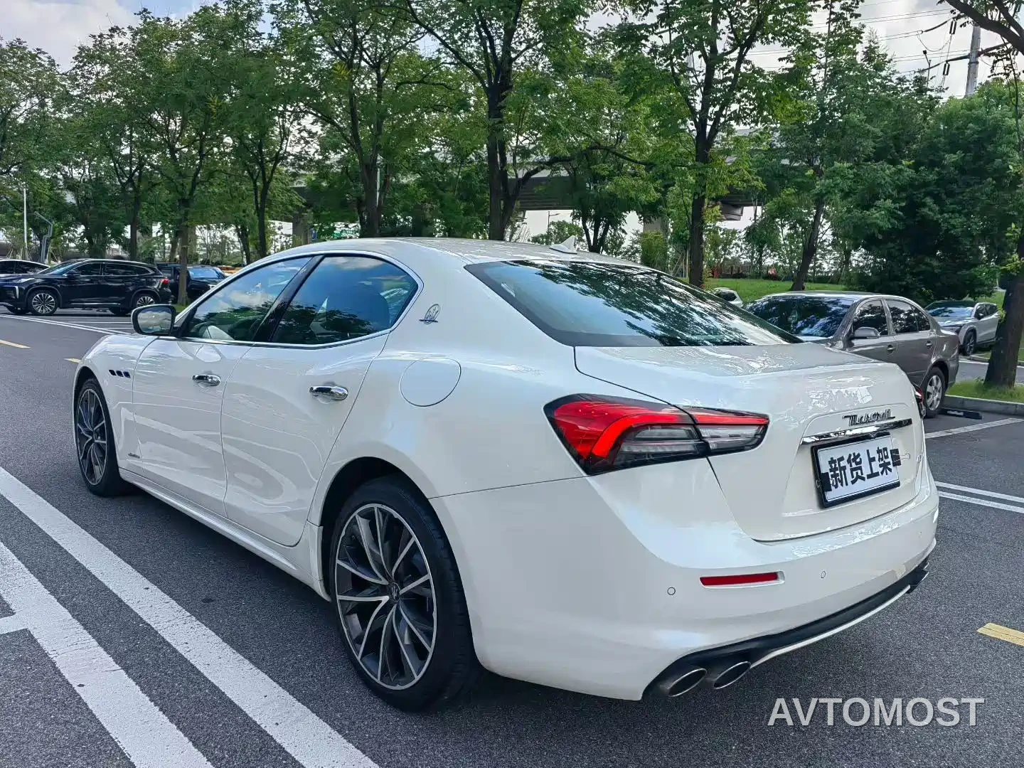 Maserati Ghibli 2021 2.0T Edge Edition — фото 6