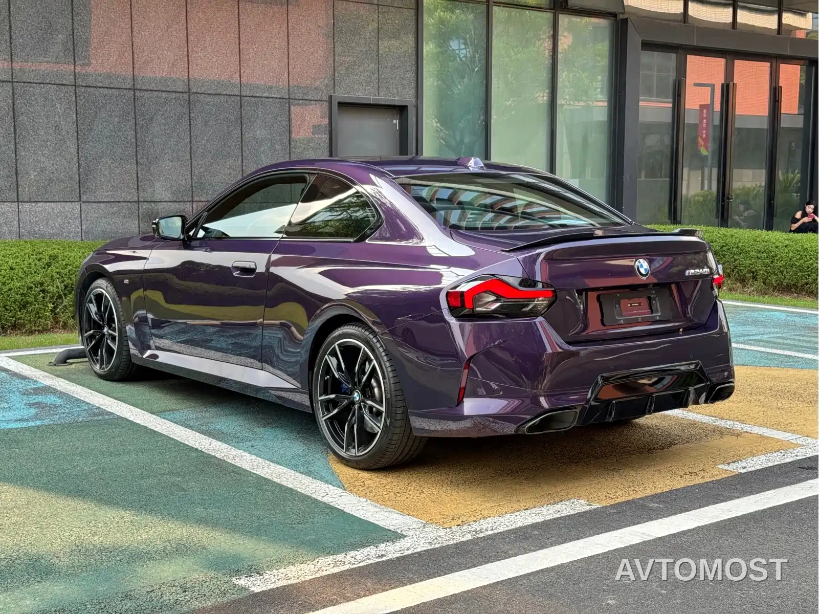 BMW M240i 2025 M240i xDrive — фото 13