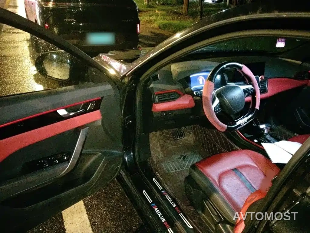 Dongfeng Aeolus Yixuan 2021 230T Automatic Shadow Chaser Knight Edition — фото 13