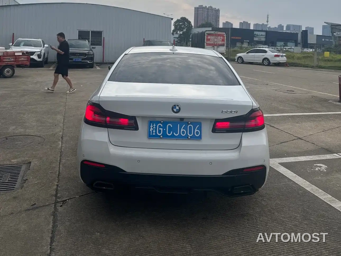 BMW 5 Series (Import) 2022 Facelift 525i M Sport Package — фото 4