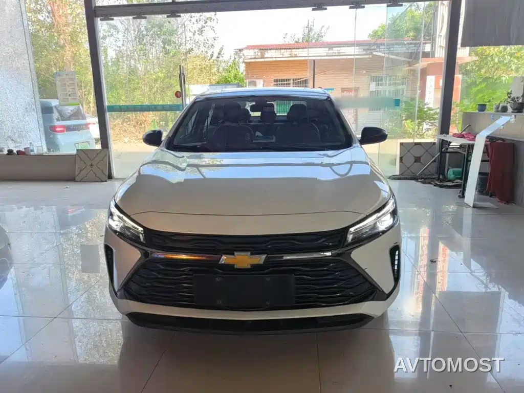 Chevrolet Monza 2023 1.3T Mild Hybrid Automatic Premium Edition — фото 3