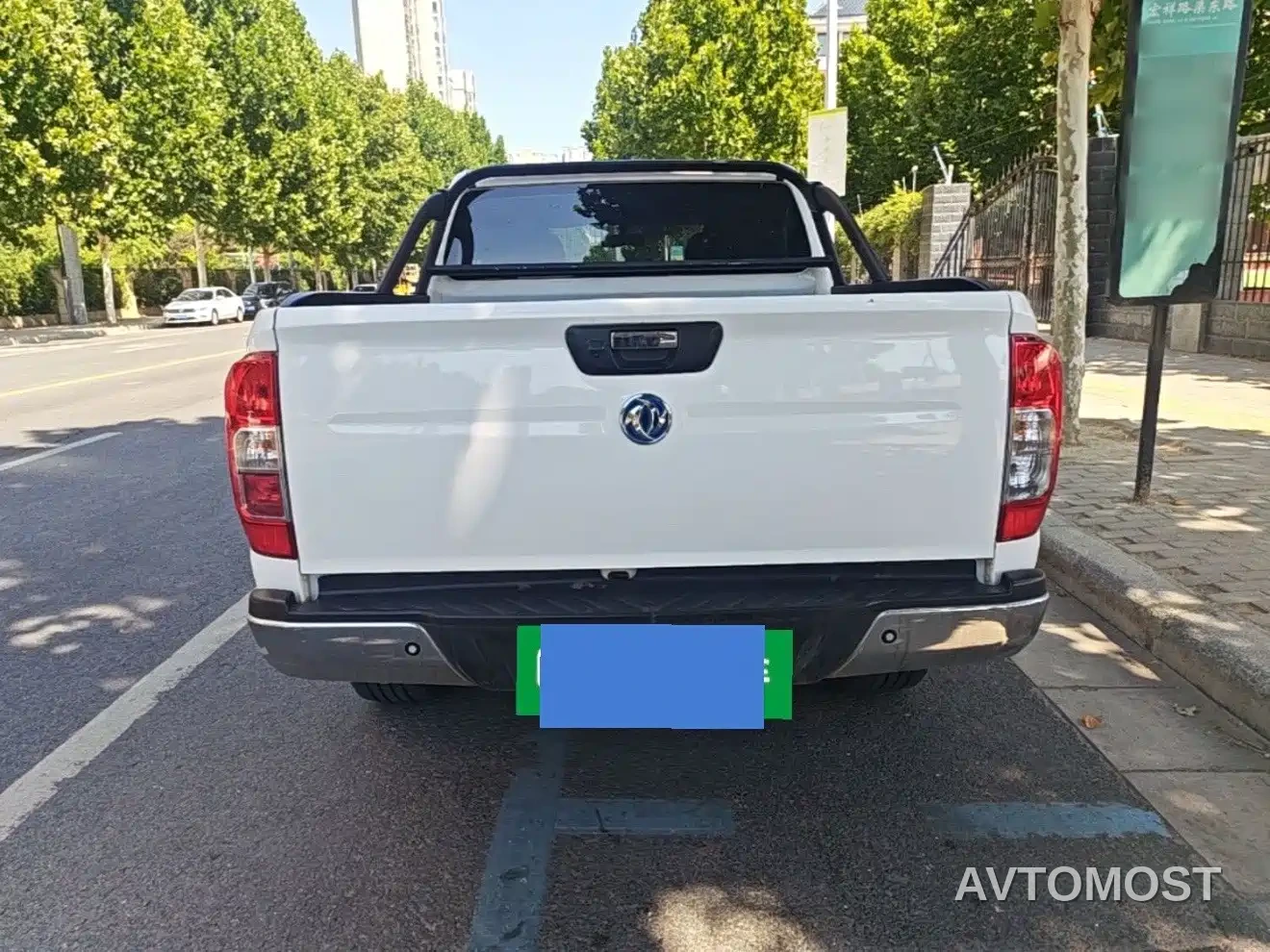 Dongfeng Rich 6 New Energy 2023 Bucket Standard Edition 350km — фото 4
